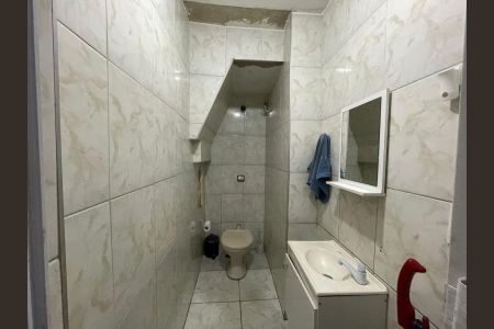 Casa à venda com 120m², 3 quartos e 2 vagasBanheiro