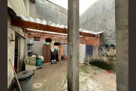 Casa à venda com 120m², 3 quartos e 2 vagasÁrea de Serviço