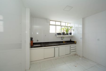 Apartamento à venda com 60m², 2 quartos e sem vagaCOZINHA