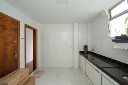 Apartamento à venda com 60m², 2 quartos e sem vagaCOZINHA