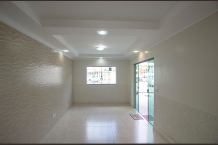 Casa para alugar com 2 quartos, 120m² em Qr 208, Brasília