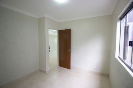 Casa para alugar com 2 quartos, 120m² em Qr 208, Brasília