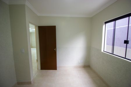 Casa para alugar com 2 quartos, 120m² em Qr 208, Brasília