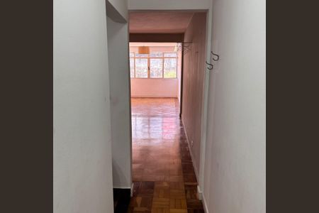 Corredor de apartamento à venda com 3 quartos, 101m² em Vila Gustavo, São Paulo