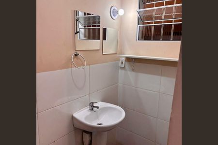 Apartamento à venda com 101m², 3 quartos e sem vagaBanheiro 