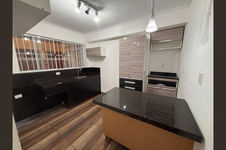 Apartamento à venda com 101m², 3 quartos e sem vagaCozinha
