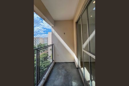 Apartamento à venda com 67m², 3 quartos e 1 vaga Apartamento à venda com 67m², 3 quartos e 1 vagaSala