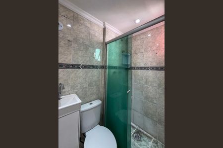 Apartamento à venda com 67m², 3 quartos e 1 vaga Apartamento à venda com 67m², 3 quartos e 1 vagaBanheiro da Suíte
