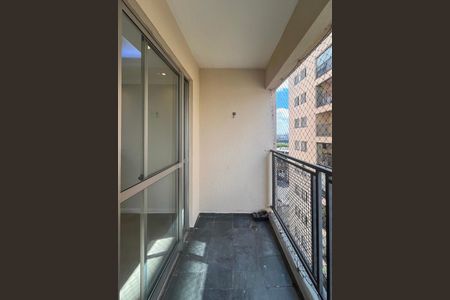 c de apartamento para alugar com 3 quartos, 67m² em Jardim Santa Emilia, São Paulo