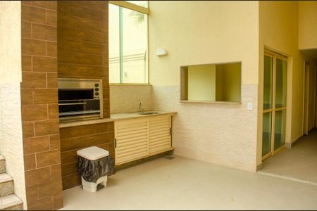 Apartamento para alugar com 164m², 4 quartos e 3 vagas