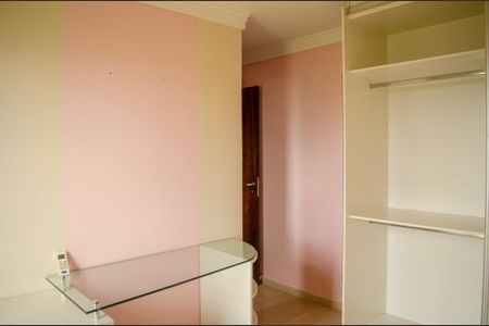 Apartamento para alugar com 164m², 4 quartos e 3 vagas
