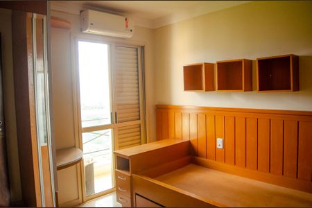 Apartamento para alugar com 164m², 4 quartos e 3 vagas