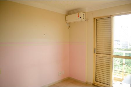 Apartamento para alugar com 164m², 4 quartos e 3 vagas