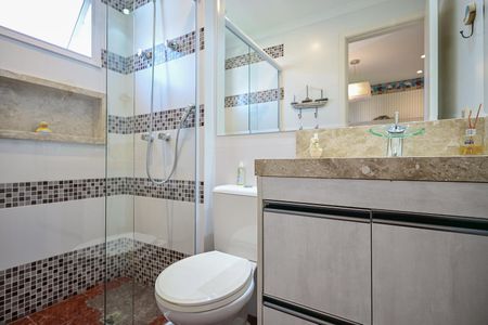 Apartamento à venda com 64m², 2 quartos e 2 vagasBanheiro Suíte 1