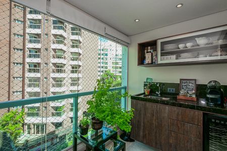 Varanda de apartamento para alugar com 2 quartos, 64m² em Vila Andrade, São Paulo