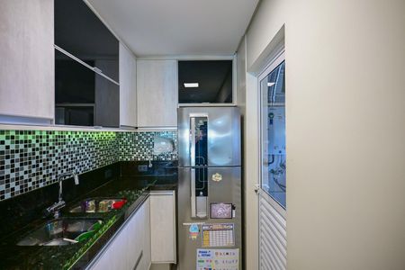 Apartamento à venda com 64m², 2 quartos e 2 vagasCozinha