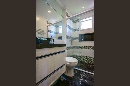 Apartamento à venda com 64m², 2 quartos e 2 vagasBanheiro Suíte 2
