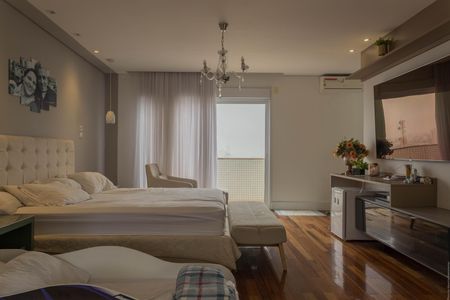 Apartamento à venda com 580m², 4 quartos e 6 vagas Apartamento à venda com 580m², 4 quartos e 6 vagasSuíte 1