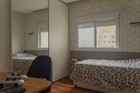 Apartamento à venda com 580m², 4 quartos e 6 vagas Apartamento à venda com 580m², 4 quartos e 6 vagasSuíte 2