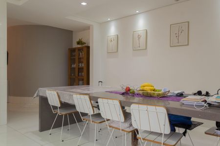 Apartamento à venda com 580m², 4 quartos e 6 vagas Apartamento à venda com 580m², 4 quartos e 6 vagasCozinha