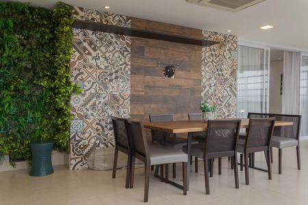 Apartamento à venda com 580m², 4 quartos e 6 vagas Apartamento à venda com 580m², 4 quartos e 6 vagasVaranda gourmet