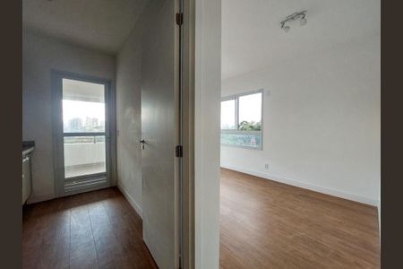 Sala de apartamento para alugar com 3 quartos, 74m² em Santo Amaro, São Paulo