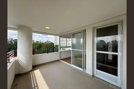 Apartamento para alugar com 74m², 3 quartos e 1 vagaVaranda 