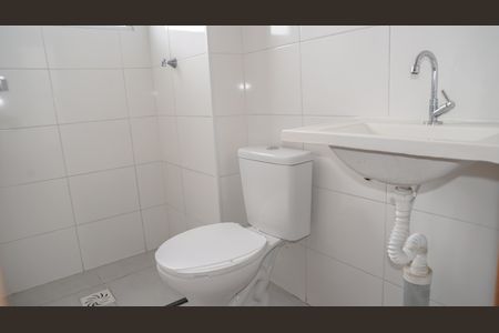 Apartamento para alugar com 39m², 2 quartos e 1 vaga Apartamento para alugar com 39m², 2 quartos e 1 vagaBanheiro