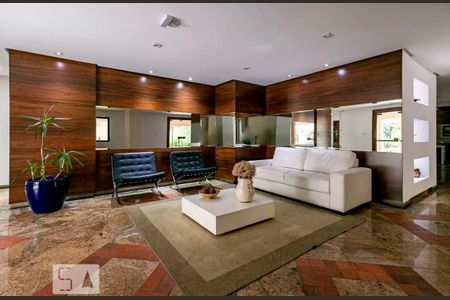 Apartamento à venda com 117m², 3 quartos e 4 vagasHall