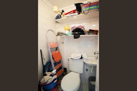 Apartamento à venda com 117m², 3 quartos e 4 vagasBanheiro de serviço
