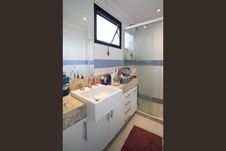 Apartamento à venda com 117m², 3 quartos e 4 vagasBanheiro da Suíte 1