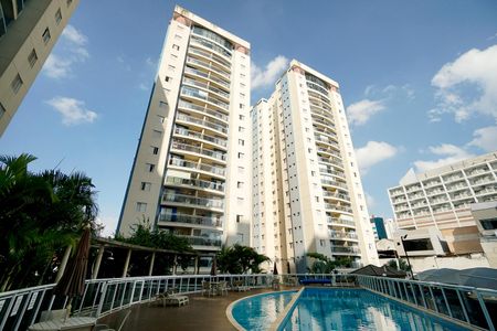 Apartamento à venda com 83m², 4 quartos e 1 vagaPiscina