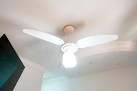 Apartamento à venda com 83m², 4 quartos e 1 vagaVentilador de teto