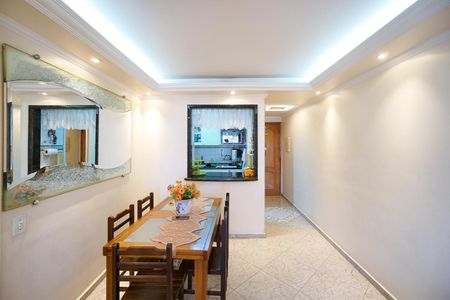 Apartamento à venda com 83m², 4 quartos e 1 vagaSala