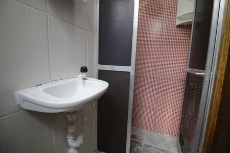 Banheiro de apartamento para alugar com 1 quarto, 60m² em Pechincha, Rio de Janeiro