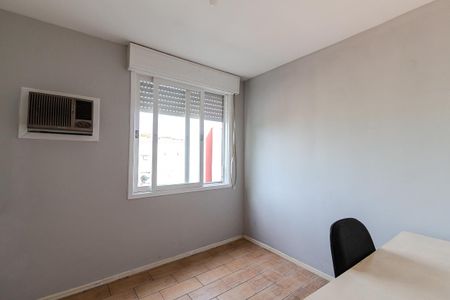 Quarto 2 de apartamento para alugar com 2 quartos, 52m² em Cavalhada, Porto Alegre