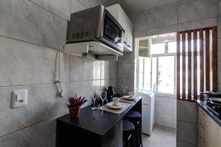 Apartamento para alugar com 52m², 2 quartos e 1 vagaCozinha