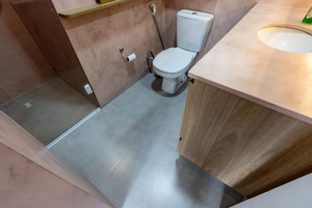 Apartamento à venda com 84m², 2 quartos e sem vagaBanheiro