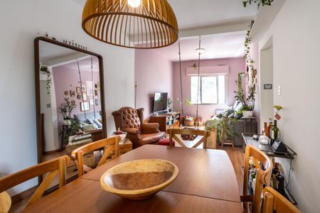Apartamento à venda com 84m², 2 quartos e sem vagaSala