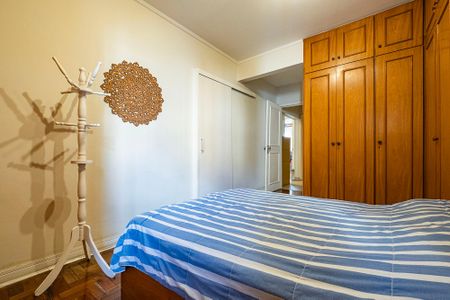 Apartamento à venda com 131m², 3 quartos e 1 vaga Apartamento à venda com 131m², 3 quartos e 1 vagaSuíte