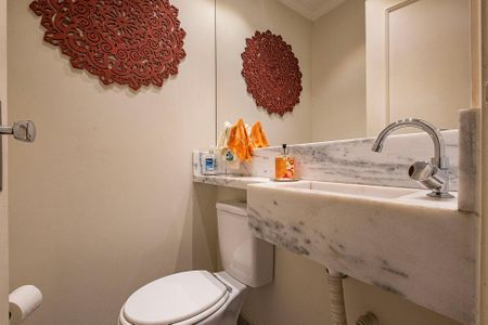 Apartamento à venda com 131m², 3 quartos e 1 vaga Apartamento à venda com 131m², 3 quartos e 1 vagaLavabo