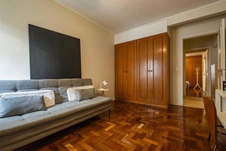Apartamento à venda com 131m², 3 quartos e 1 vaga Apartamento à venda com 131m², 3 quartos e 1 vagaQuarto 2