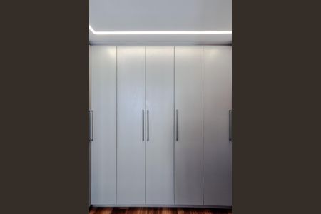Apartamento à venda com 69m², 2 quartos e 2 vagasQuarto 2 - Suíte