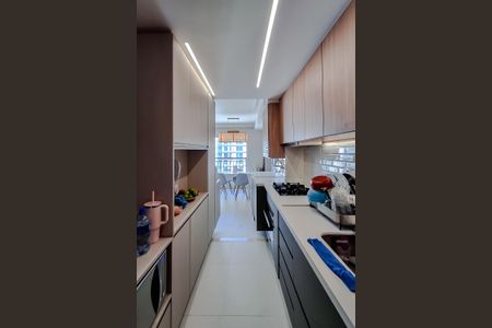 Apartamento à venda com 69m², 2 quartos e 2 vagasCozinha