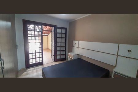 Suíte 1 de casa à venda com 2 quartos, 220m² em Jardim Sarah, São Paulo