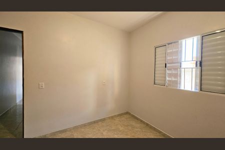 Casa para alugar com 120m², 2 quartos e sem vaga