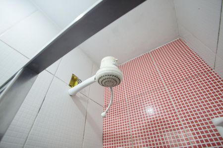 Banheiro de apartamento para alugar com 1 quarto, 65m² em Pechincha, Rio de Janeiro