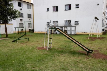 Apartamento para alugar com 50m², 2 quartos e sem vagaÁrea comum - Playground