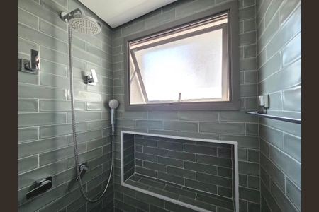Apartamento para alugar com 41m², 1 quarto e sem vagaBanheiro da Suíte
