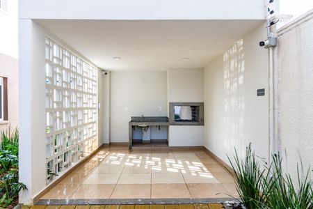Apartamento para alugar com 40m², 2 quartos e sem vagaÁrea comum - Churrasqueira